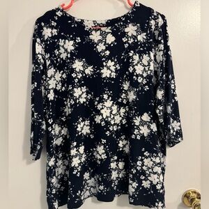 J. Jill Wearever Collective Long Sleeve Blouse Blue and White Floral Size XL
